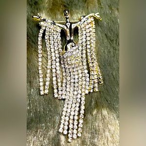 Elegant and delicate Art Deco gold women dripping in rhinestone dainty brooch.